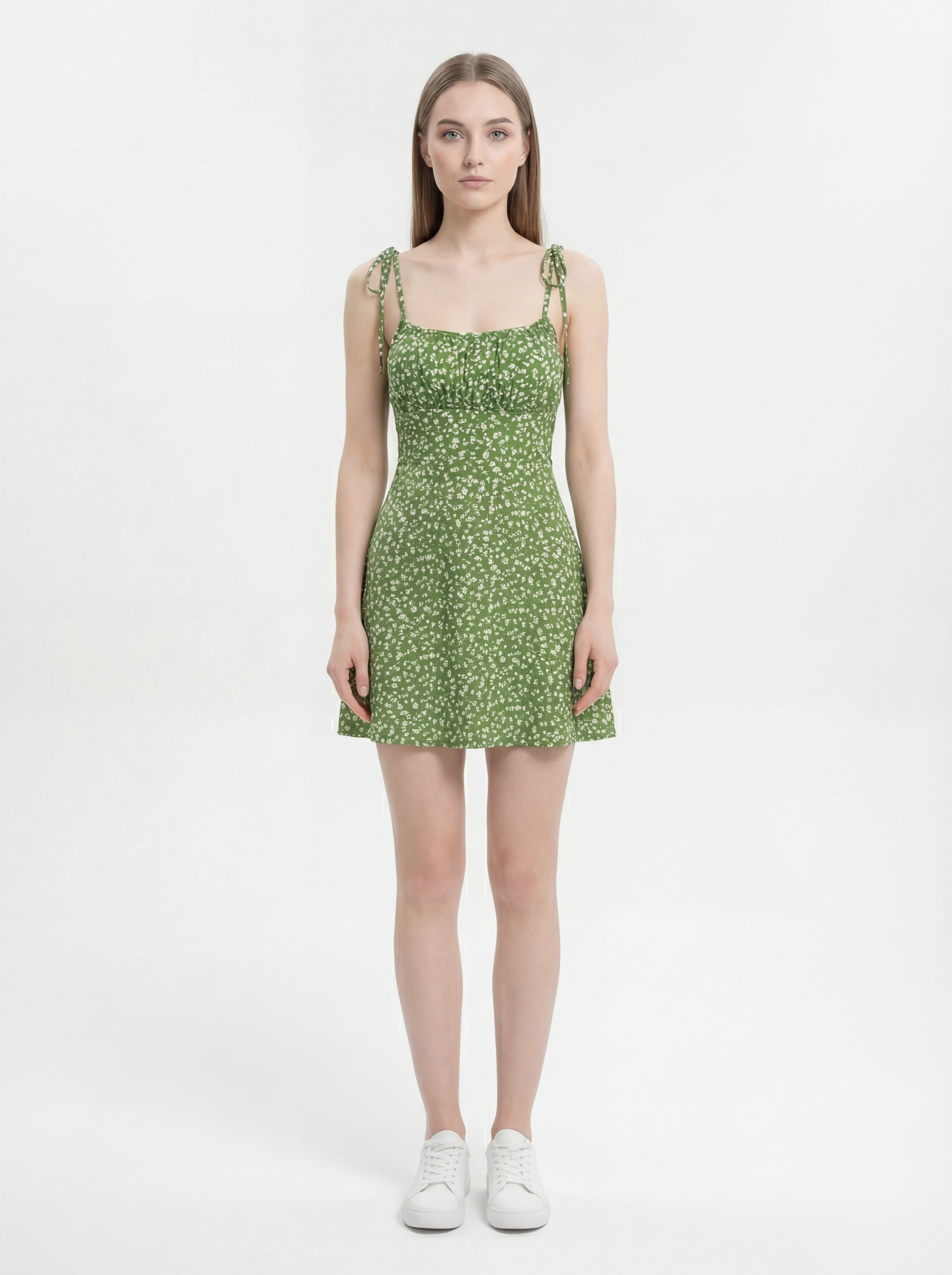 VESTIDO VALERIA FLORAL CON TIRANTES FINOS