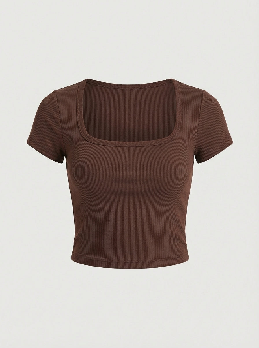 BLUSA AMARA DE CUELLO CUADRADO AJUSTADA