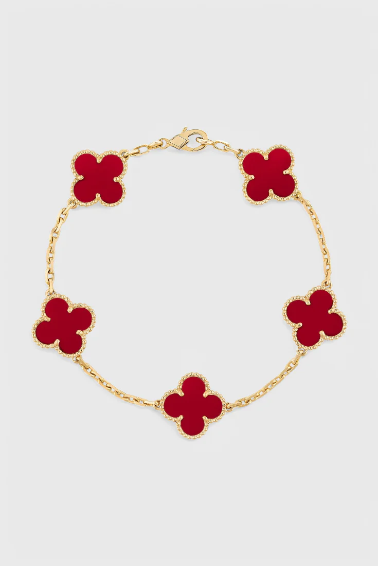 Pulsera con Motivo de Trébol y Elegancia Baño de Oro