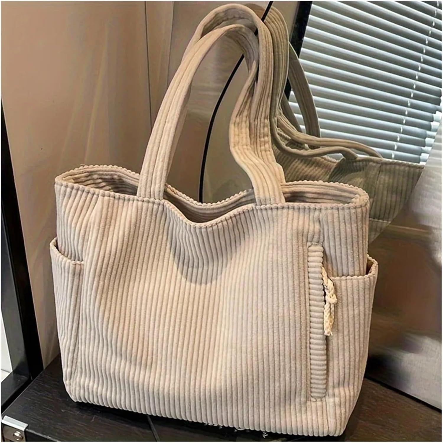 DORINE - BOLSO TOTE SUAVE PARA USO DIARIO CON DETALLE DE CUERDA
